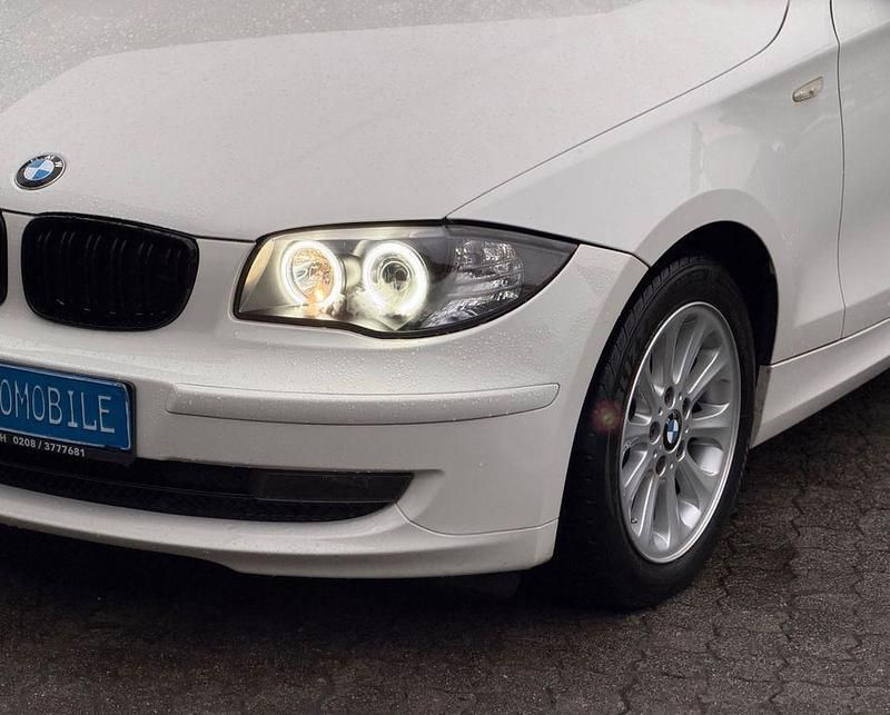 Gebraucht BMW 116 Advantage 122 PS (89 kW) 2009 Weiß Kleinwagen