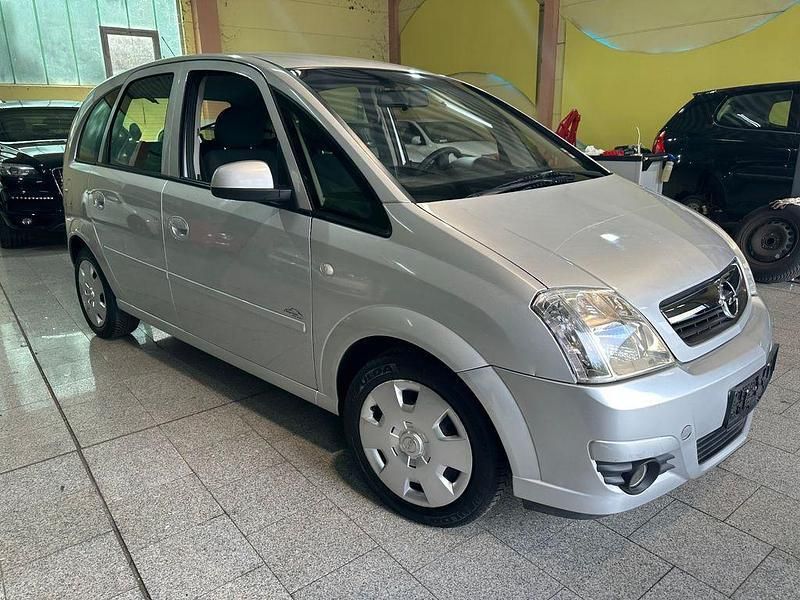 Silber Gebraucht 2008 Opel Meriva Edition Van / Kleinbus | 3.490 € (Fairer Preis) - Bild 1/4