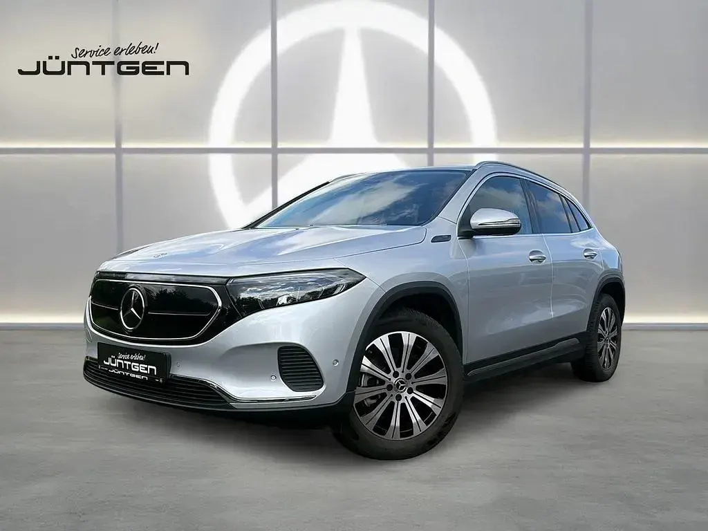Gebraucht Mercedes EQA300 167 kW (228 PS) 2022 Silber SUV
