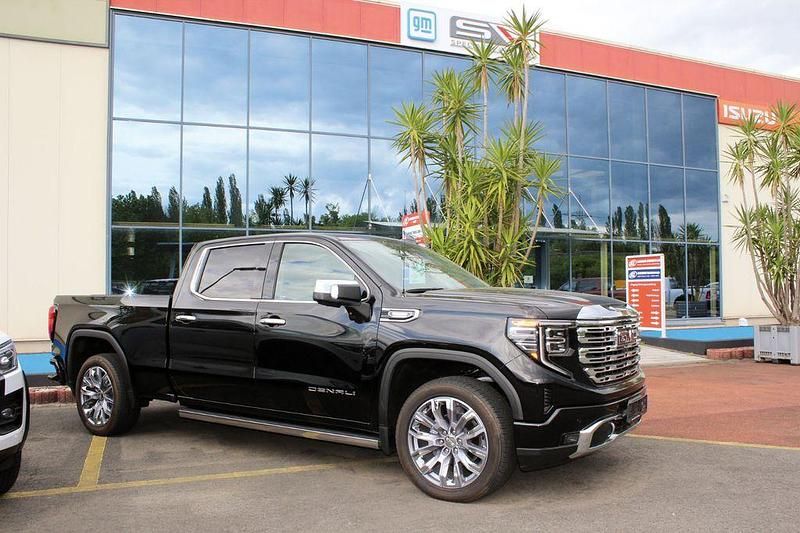 Schwarz Neu 2025 GMC Sierra Abholung | 99.998 € - Bild 1/4