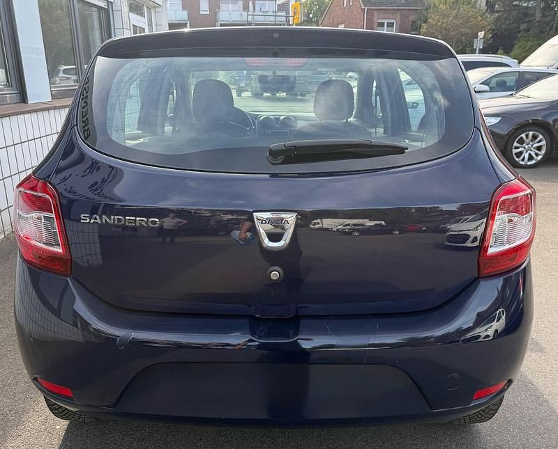 Gebraucht Dacia Sandero Essentiel 75 PS (55 kW) 2014 Blau Kleinwagen