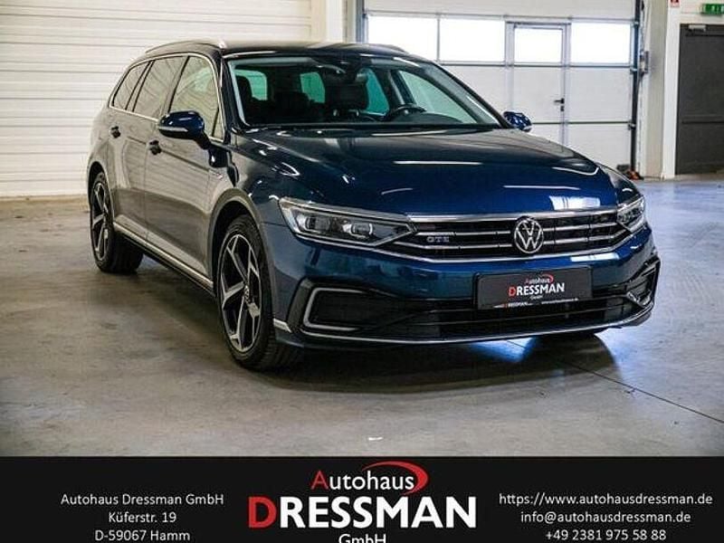 Gebraucht VW Passat GTE 218 PS (160 kW) 2021 Blau Kombi