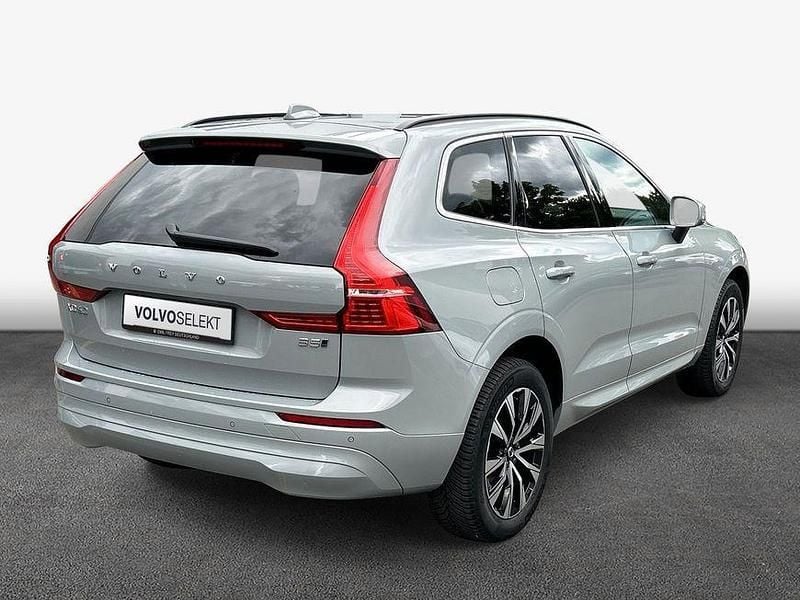 Gebraucht Volvo XC60 Core 250 PS (183 kW) 2024 Grau SUV