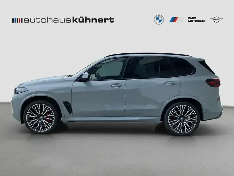 Gebraucht BMW X5 M Sport 352 PS (258 kW) 2024 M brooklyn grau metallic SUV