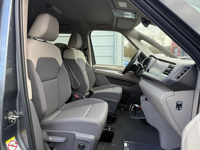 Neu VW Multivan 204 PS (150 kW) 2026 Indiumgrau metallic Van