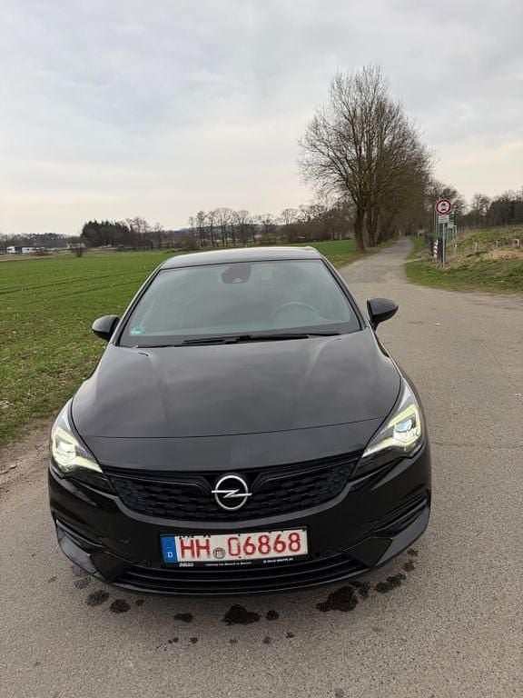 Gebraucht Opel Astra Ultimate 145 PS (106 kW) 2019 Schwarz Limousine