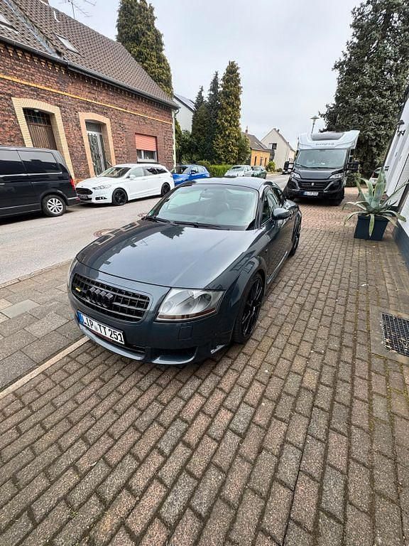 Gebraucht Audi TT Sport 250 PS (183 kW) 2005 Grau Coupé