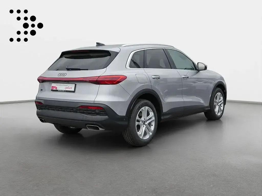 Gebraucht Audi Q5 Sport 204 PS (150 kW) 2025 Florettsilber metallic SUV