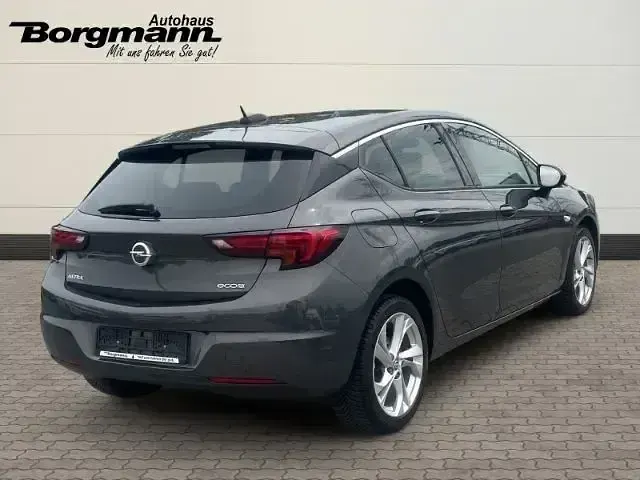 Gebraucht Opel Astra Dynamic 105 PS (77 kW) 2016 Grau Limousine