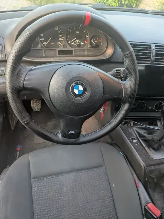 Gebraucht BMW 323 Performance 125 PS (91 kW) 2003 Schwarz Limousine