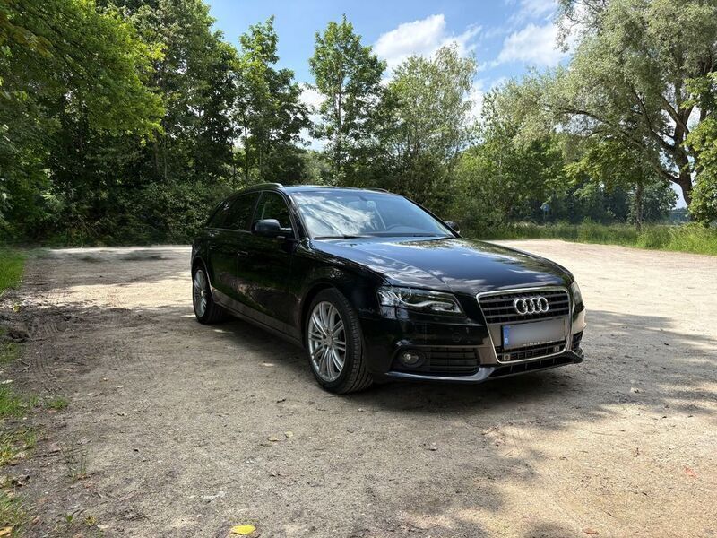 Schwarz Gebraucht 2009 Audi A4 S-Line Kombi | 5.400 € (Fairer Preis) - Bild 1/4