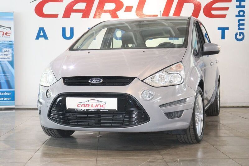 Silber Gebraucht 2011 Ford S-MAX Trend Van / Kleinbus | 8.999 € (Etwas zu teuer) - Bild 1/4