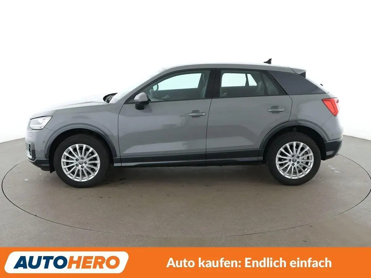 Gebraucht Audi Q2 Design 150 PS (110 kW) 2019 Grau SUV
