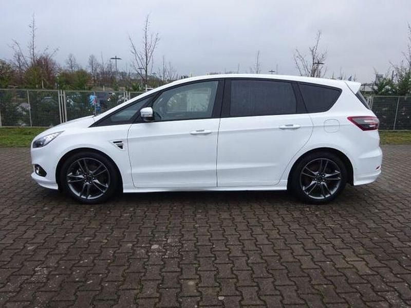 Gebraucht Ford S-MAX ST-Line 160 PS (117 kW) 2018 Weiß Van / Kleinbus