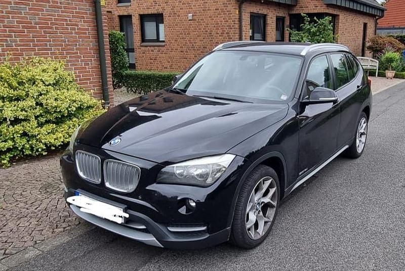 Schwarz Gebraucht 2013 BMW X1 SUV | 9.900 € (Fairer Preis) - Bild 1/4