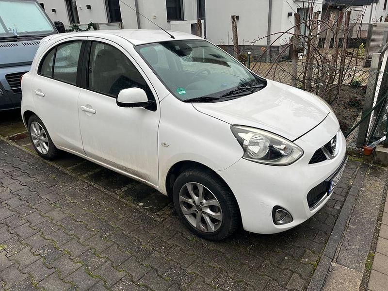 Weiß Gebraucht 2016 Nissan Micra Limousine | 7.000 € (Fairer Preis) - Bild 1/1