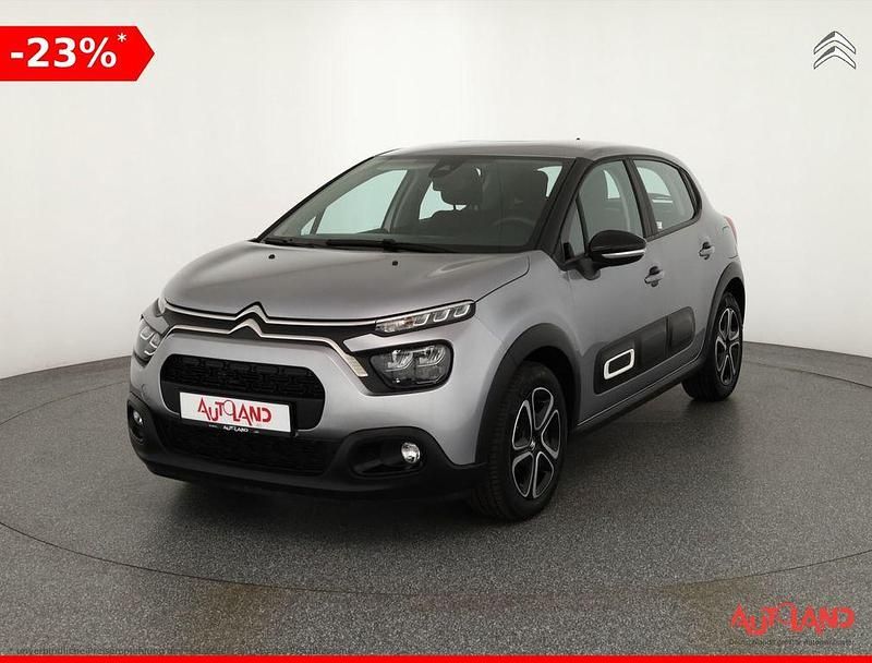 Grau Gebraucht 2024 Citroën C3 PureTech Kleinwagen | 12.890 € (Superpreis) - Bild 1/4