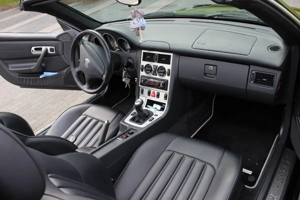Gebraucht Mercedes SLK200 Edition 163 PS (119 kW) 2003 Schwarz Cabrio