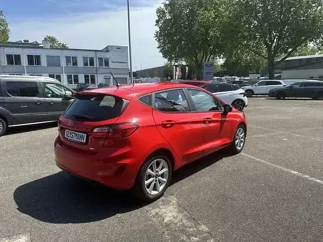 Gebraucht Ford Fiesta Cool & Connect 125 PS (91 kW) 2022 Race red Kleinwagen