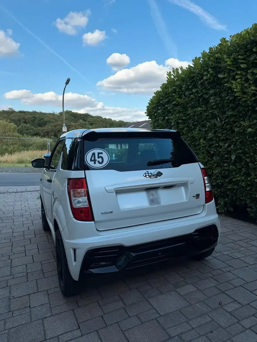 Gebraucht Ligier JS50 2024 Weiß Kleinwagen
