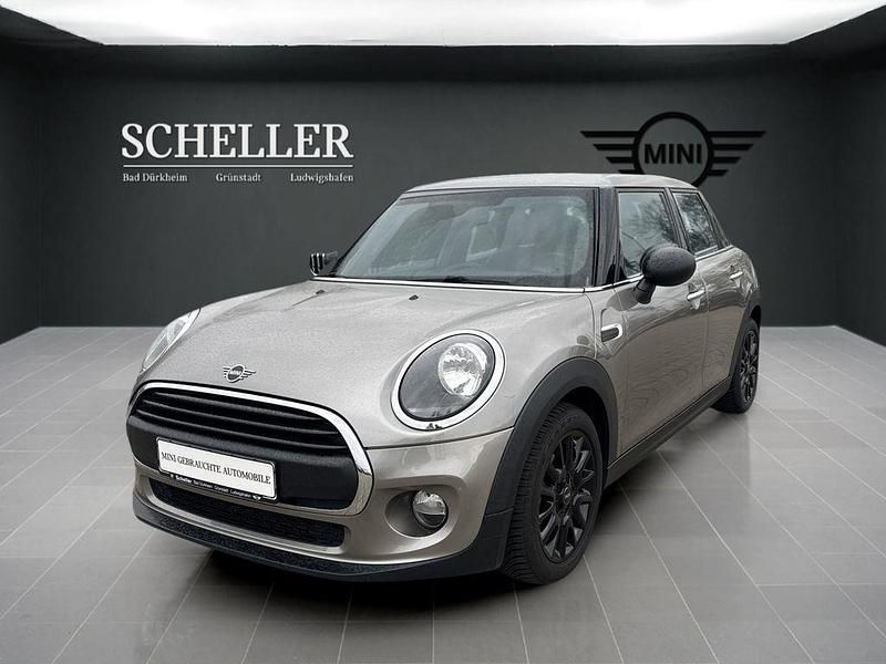 Gebraucht Mini ONE Pepper 102 PS (75 kW) 2019 Melting silver Kleinwagen