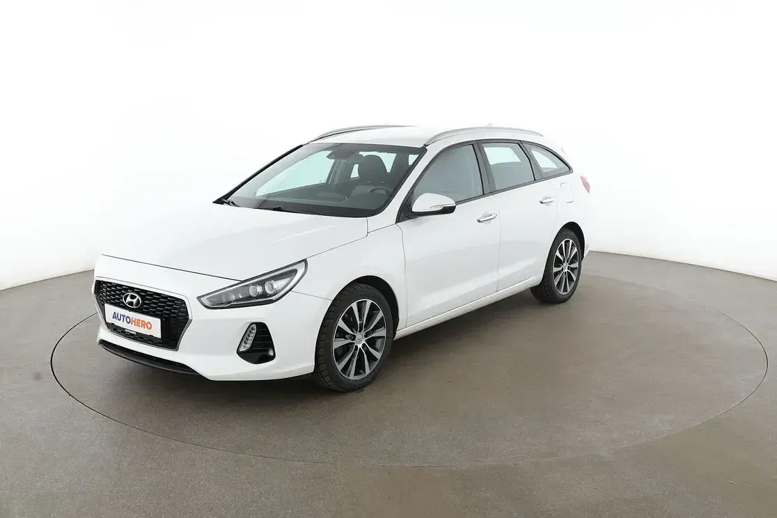 Gebraucht Hyundai i30 Trend 140 PS (102 kW) 2017 Kombi