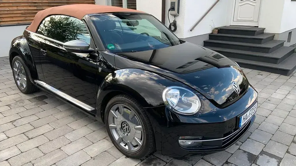 Gebraucht VW Beetle Karmann 105 PS (77 kW) 2016 Schwarz Kleinwagen