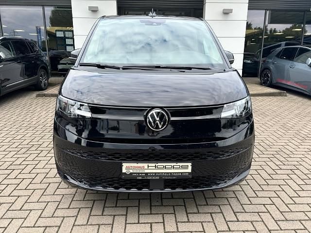 Gebraucht VW Multivan Basis 150 PS (110 kW) 2024 Van