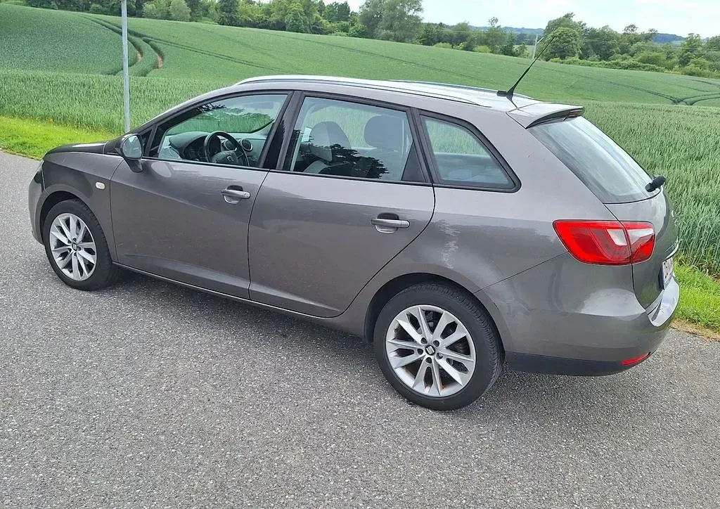 Gebraucht Seat Ibiza Style 90 PS (66 kW) 2016 Grau Limousine