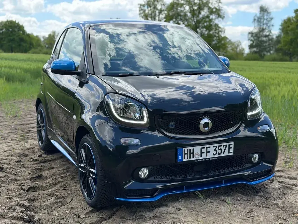 Gebraucht Smart ForTwo Electric Drive Brabus 60 kW (82 PS) 2018 Schwarz