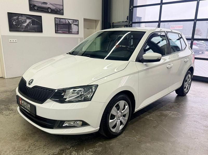 Gebraucht Skoda Fabia Active 95 PS (69 kW) 2018 Weiß Limousine