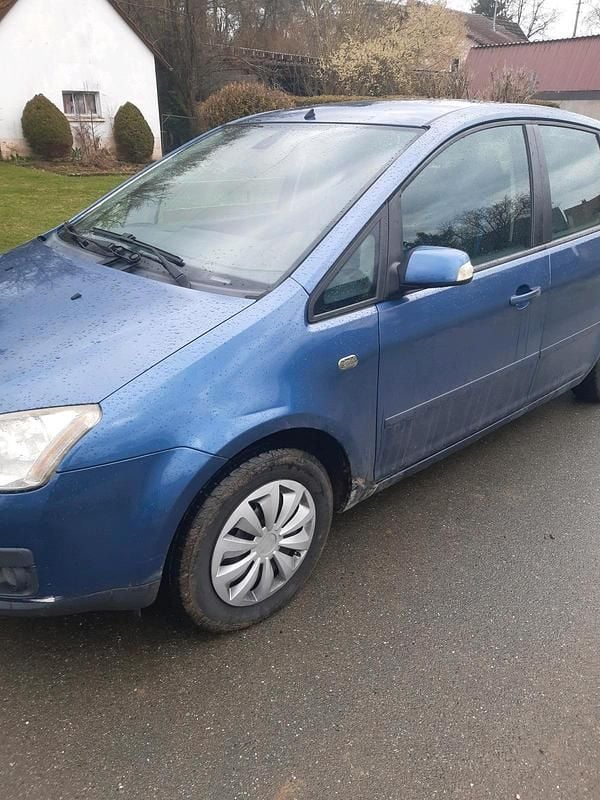 Gebraucht Ford Focus 115 PS (84 kW) 2005 Blau Kombi