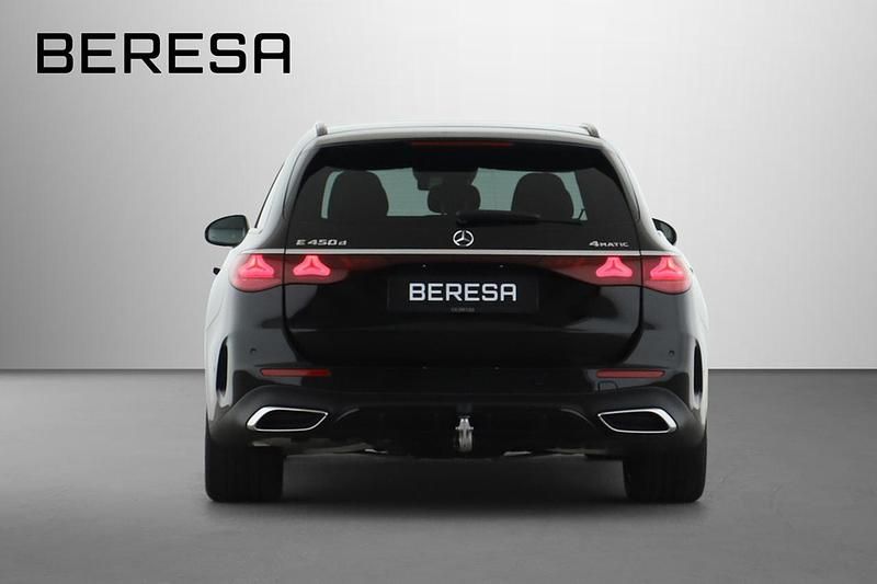 Gebraucht Mercedes E450 AMG 367 PS (269 kW) 2025 Metalliclack obsidianschwarz Kombi