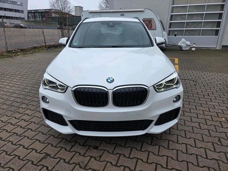 Używany BMW X1 190 KM (139 kW) 2017 Biały SUV