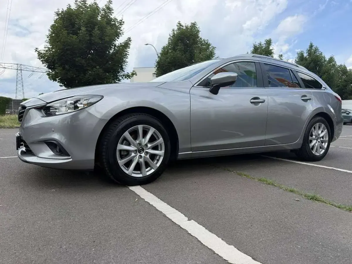 Gebraucht Mazda 6 Center-Line 165 PS (121 kW) 2014 Grau Kombi