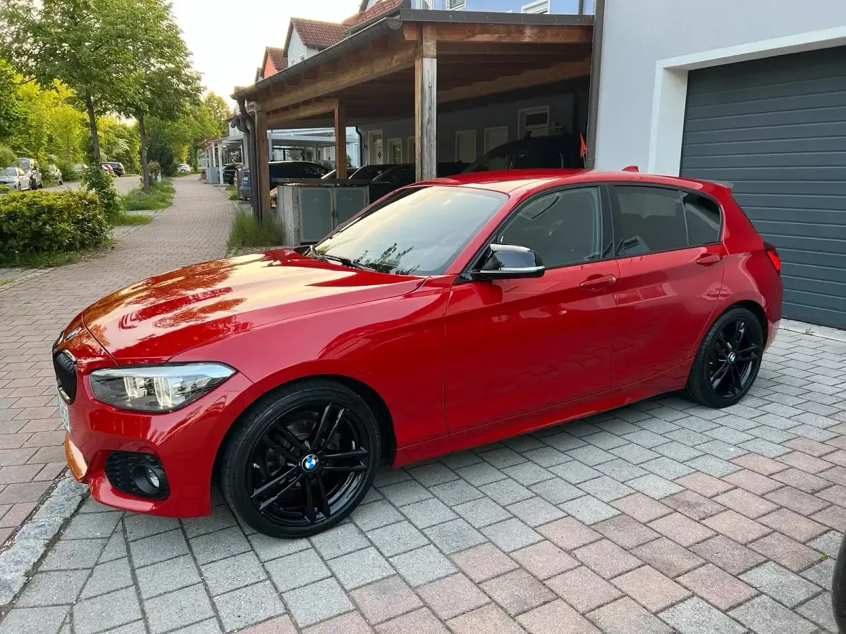 Gebraucht BMW 118 Shadowline 150 PS (110 kW) 2017 Rot Kleinwagen
