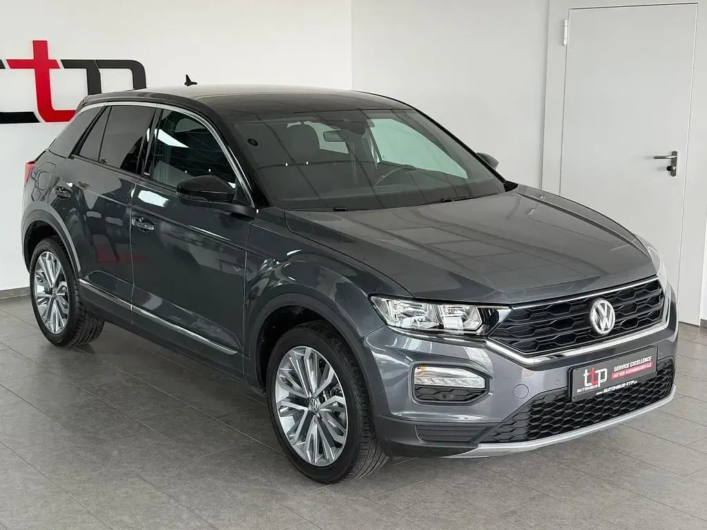 Gebraucht VW T-Roc Style 150 PS (110 kW) 2020 Grau SUV