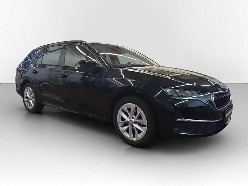Gebraucht Skoda Octavia Selection 150 PS (110 kW) 2024 Schwarz Kombi