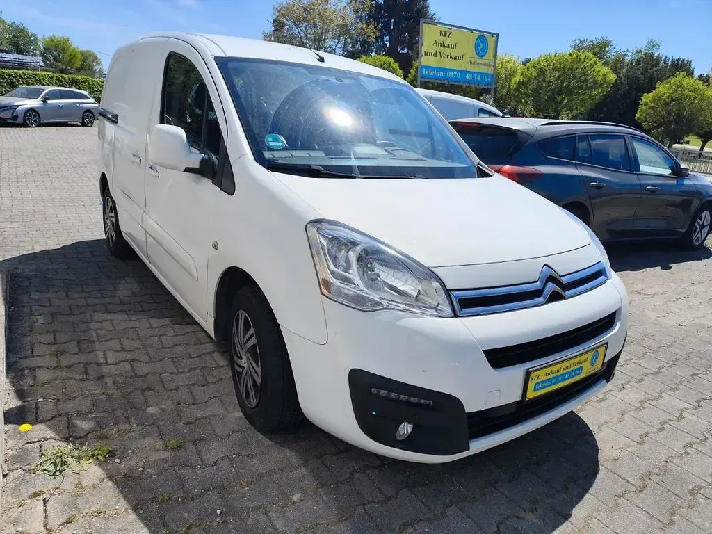 Gebraucht Citroën Berlingo Profi 99 PS (72 kW) 2017 Weiß Van / Kleinbus