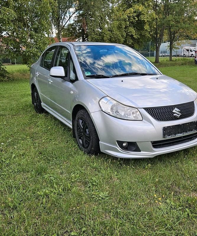 Gebraucht 2011 Suzuki SX4 Limousine | 2.500 € (Guter Preis) - Bild 1/4