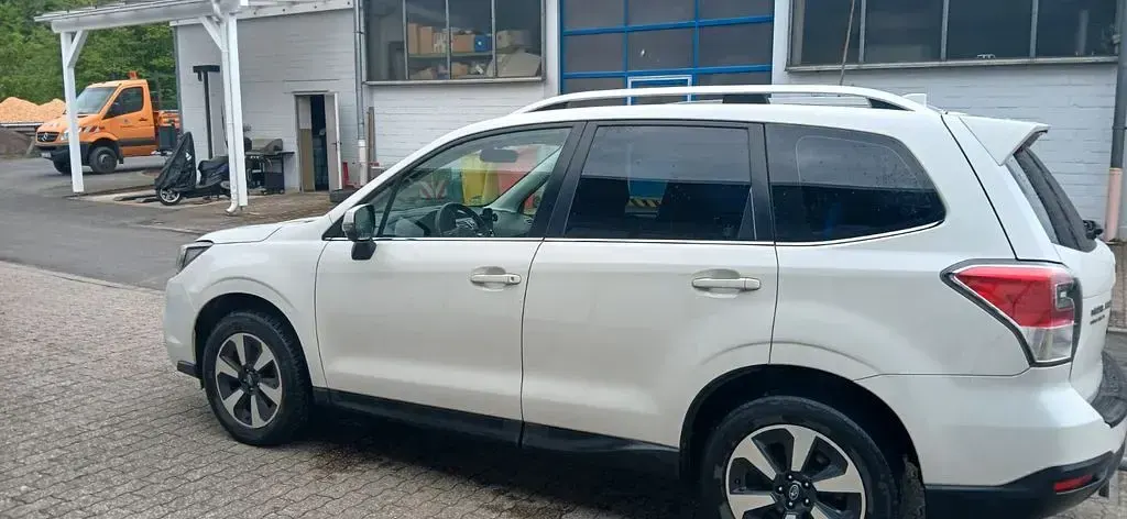 Gebraucht Subaru Forester Exclusive+ 147 PS (108 kW) 2016 Weiß SUV