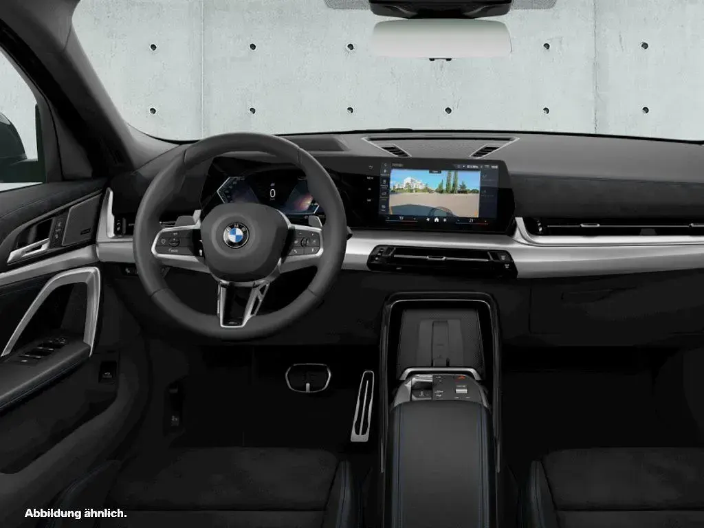 Neu BMW X2 Efficient Dynamics 156 PS (114 kW) 2026 Black sapphire SUV