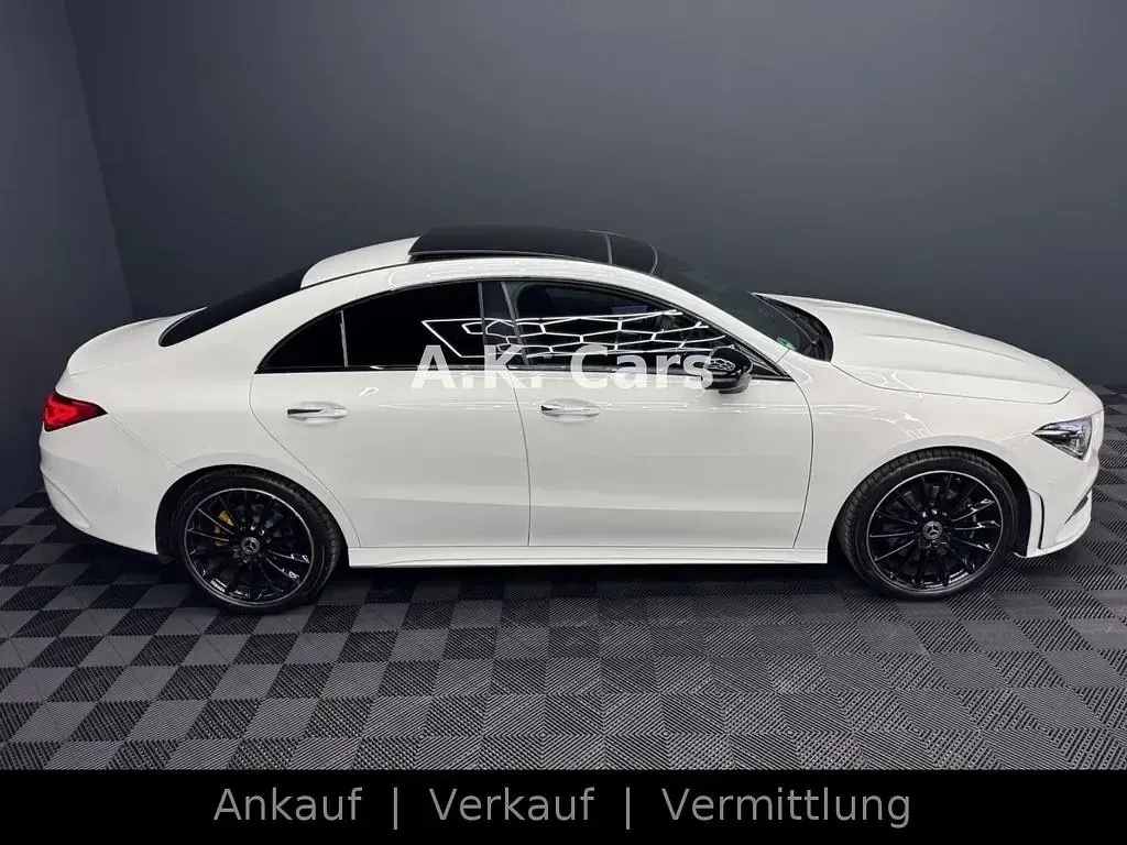 Gebraucht Mercedes CLA200 AMG line 163 PS (119 kW) 2022 Weiß Coupé