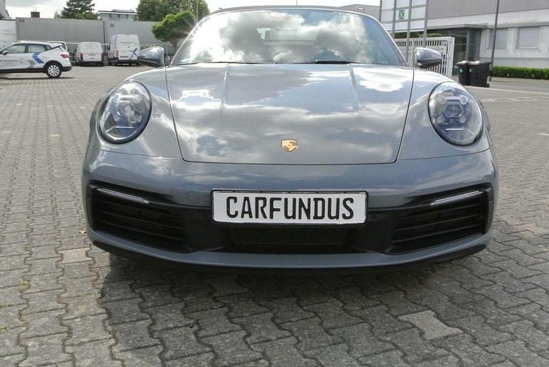 Gebraucht Porsche 992 385 PS (283 kW) 2024 Cabrio