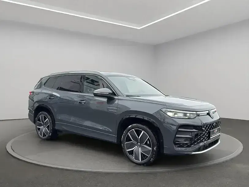 Neu VW Tayron R-line 193 PS (141 kW) 2025 Delfingrau metallic SUV
