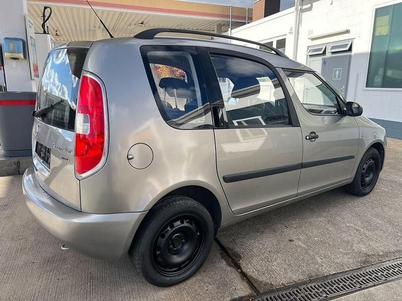 Gebraucht Skoda Roomster Plus Edition 86 PS (63 kW) 2010 Blau Van / Kleinbus