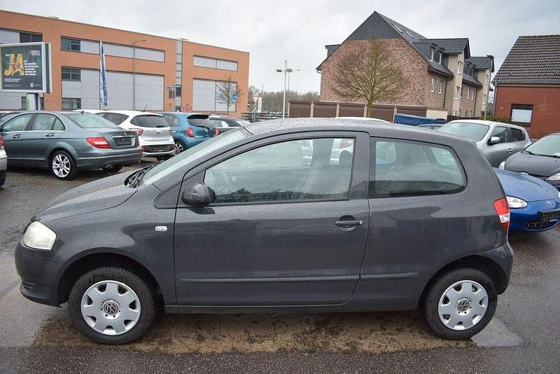 Gebraucht VW Fox Basis 54 PS (39 kW) 2006 Grau Kleinwagen