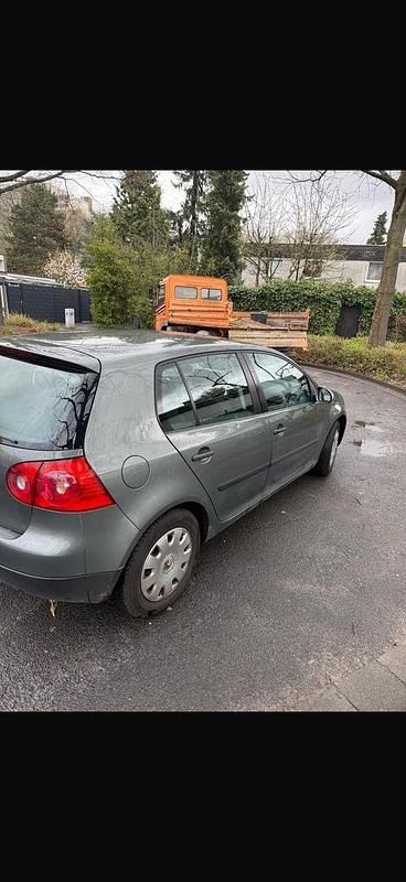 Gebraucht VW Golf IV Comfortline 75 PS (55 kW) 2004 Grün Limousine