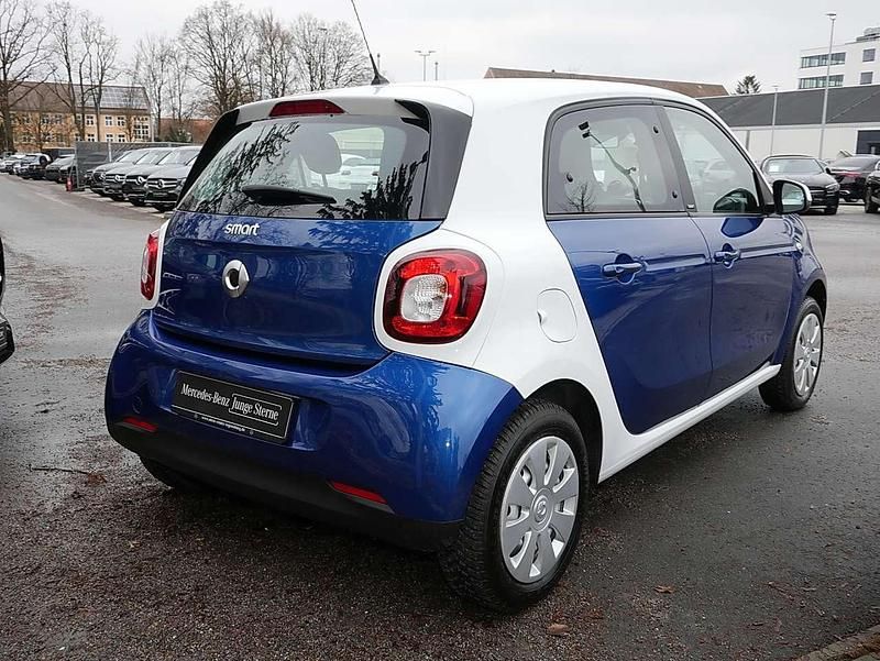 Gebraucht Smart ForFour 90 PS (66 kW) 2019 Blau Kleinwagen