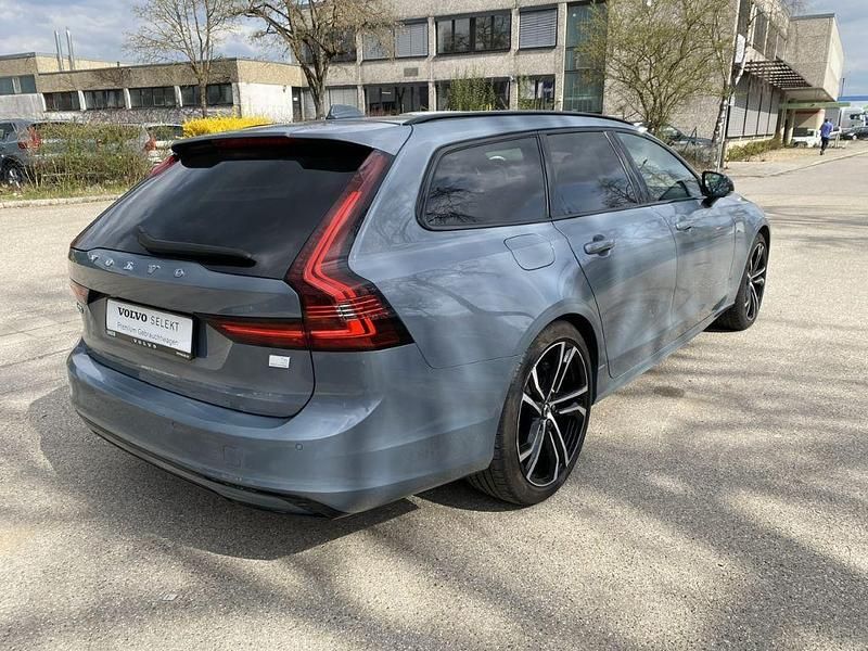 Gebraucht Volvo V90 Plus 398 PS (292 kW) 2022 Grau Kombi